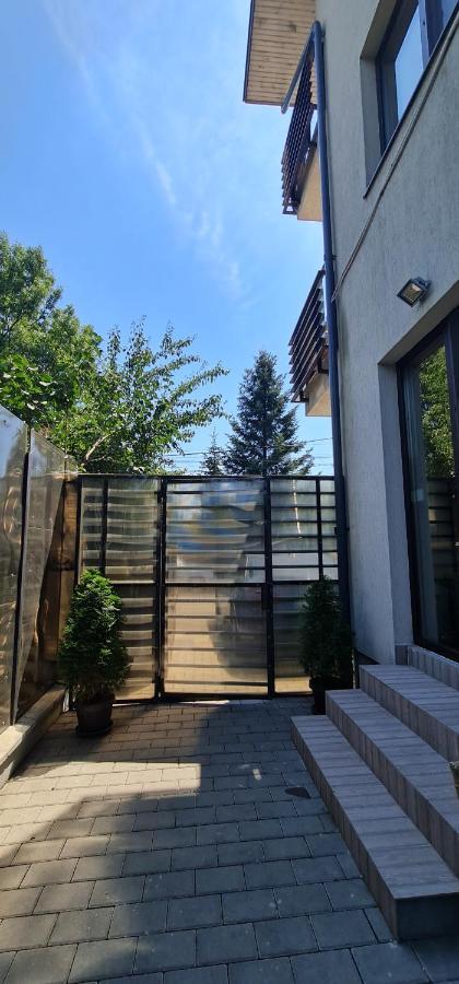Exclusive Living Apartment Бухарест Екстер'єр фото