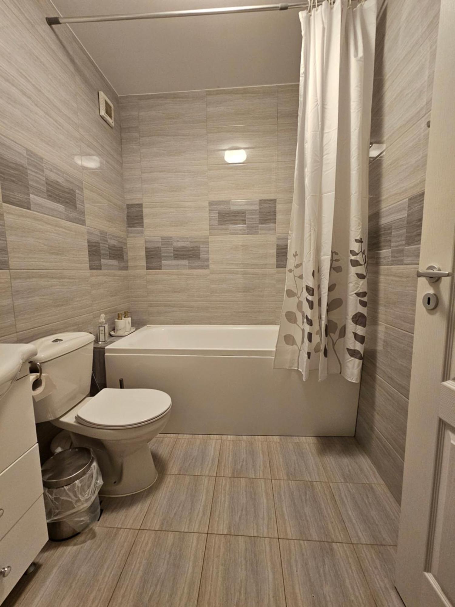 Exclusive Living Apartment Бухарест Екстер'єр фото